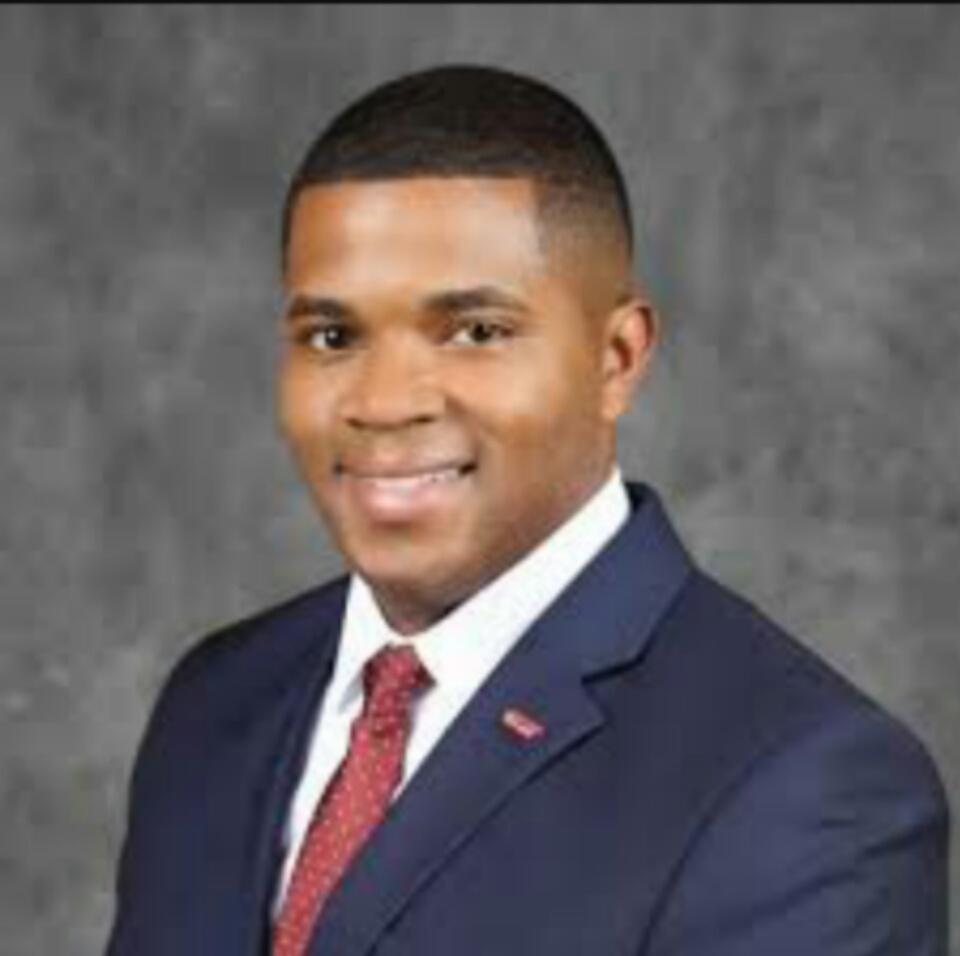 northforesthou's tweet photo. HISD names Dr.Darryl Henson as North Forest High School principal. Welcome aboard! We look forward to working with you. https://t.co/gsjSwBJyGG