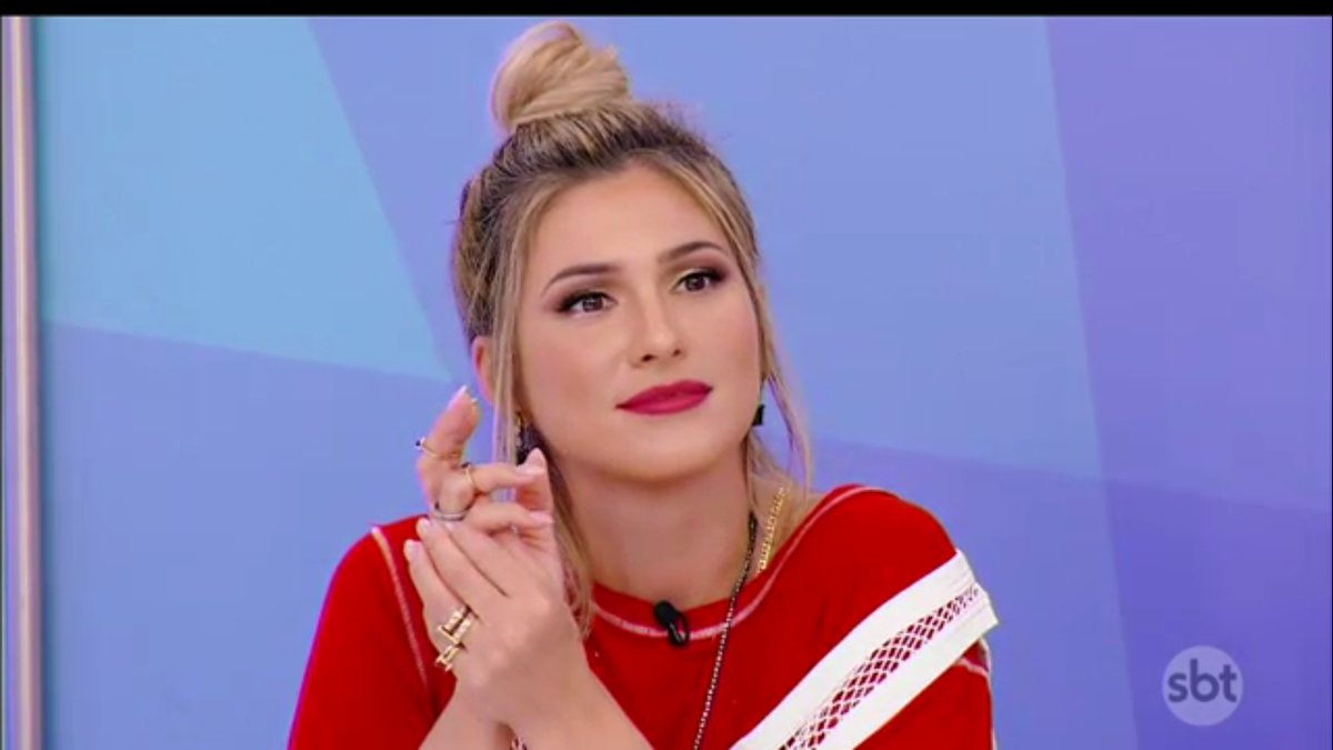nostrendsbrasil's tweet photo. Livia Andrade - @LiviaAndradeSBT dispara contra Flor: "eu não gosto de você". https://t.co/G0FtYwAuZw
