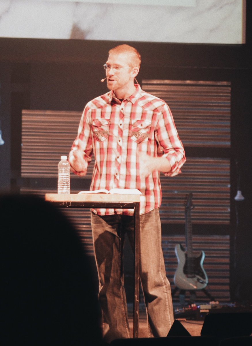 davejdevries's tweet image. Blessed to give the message @iamembrace - 57th Street Campus. God move in ways I can't imagine!!  vimeo.com/224853884