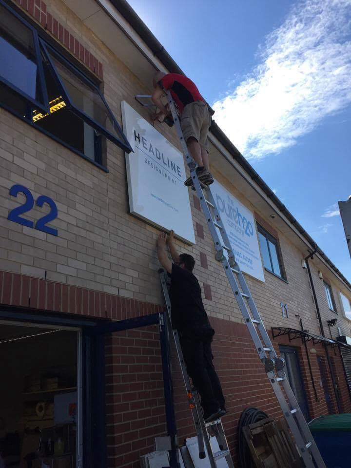 helloheadline's tweet image. Some pics from around the new #Woking office.