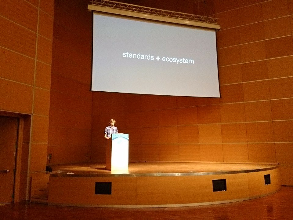 sebineubauer's tweet image. Did @mitsuhiko just played with the idea of #python4? This time breaking things more radical...