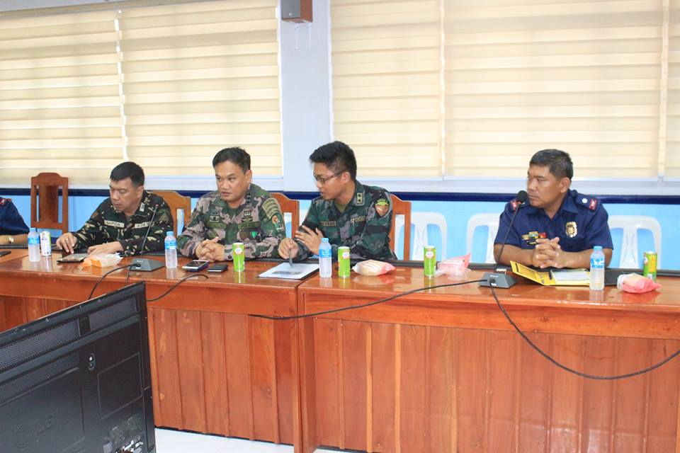 pro2_pnp's tweet photo. May 8, 2017 Meeting with 5th ID, PA @pnpdpcr https://t.co/RDlSM3v1WL https://t.co/ylwCeKbvHL