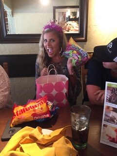 chasshepp06's tweet photo. Eeekkk what a great birthday! An Apple Watch, a bike, a fineeee paddle board, clothes and all the candy a girl could eat!! 💕💕 #SPOILED https://t.co/reL2ZXCstz