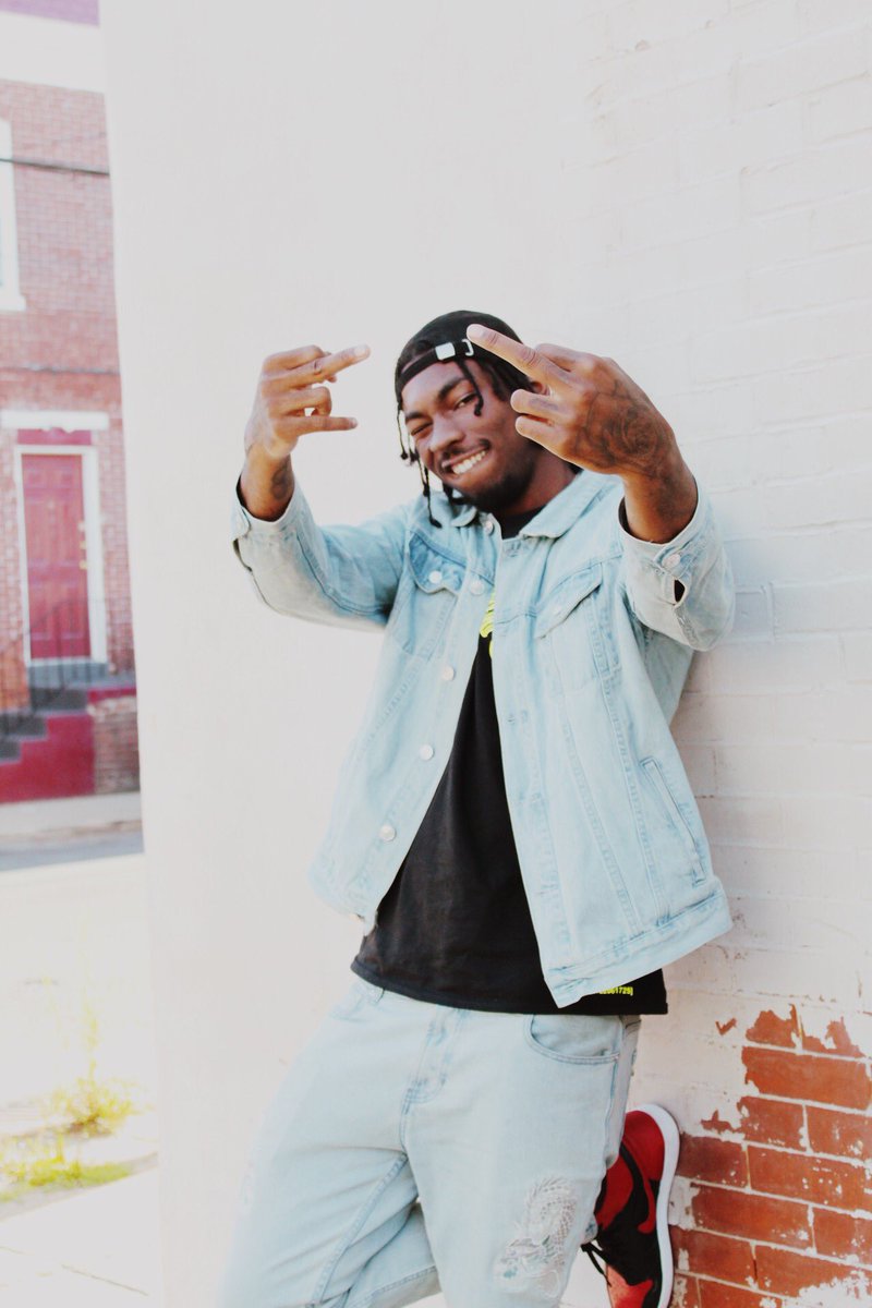 BigZuri_'s tweet photo. " In My Later Days " Shot By @CedyMac 🦅🔥® https://t.co/qZoovKYY3R