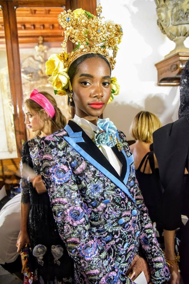 FutureLabelsHK's tweet photo. Backstage @ Dolce &amp; Gabbana Alta Moda Show in Palermo.- https://t.co/dfNEkFPYTe  #DolceGabbana #Backstage #Palermo #modashow https://t.co/HX01iPcG3u