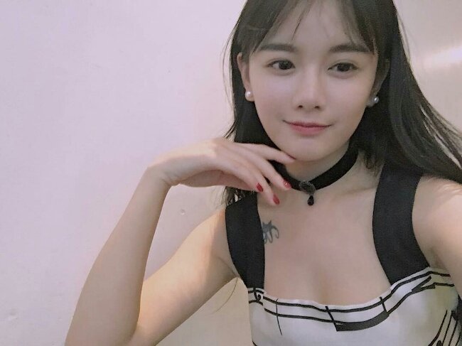 niivossdnpxe's tweet photo. #20대만남
♥♥♥ 오프녀 만남 ♥♥♥
♥♥♥ https://t.co/Ws8od35fQu ♥♥♥

#채팅어플후기
#강남오프녀만남
#안드로이드채팅어플
🏦19금무료만남서비스〽
#조건만남 #무료미팅 #30대채팅어플추천 #조건미팅앱 https://t.co/sD6gulyDXZ