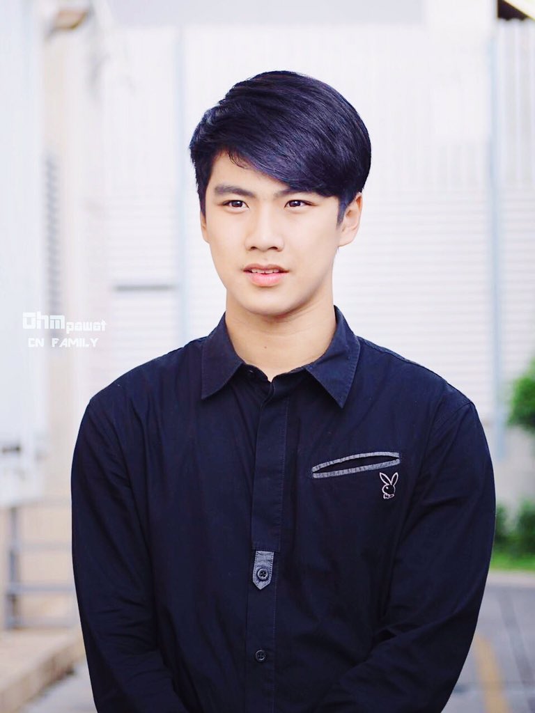 CnOhmpawat's tweet photo. #ohmpawat #makeirtightSS2
170709 @ohmpawatt 音乐会更新一则
💓💓💓
cr:@NipaKaewkla https://t.co/3qo1IHb2vo