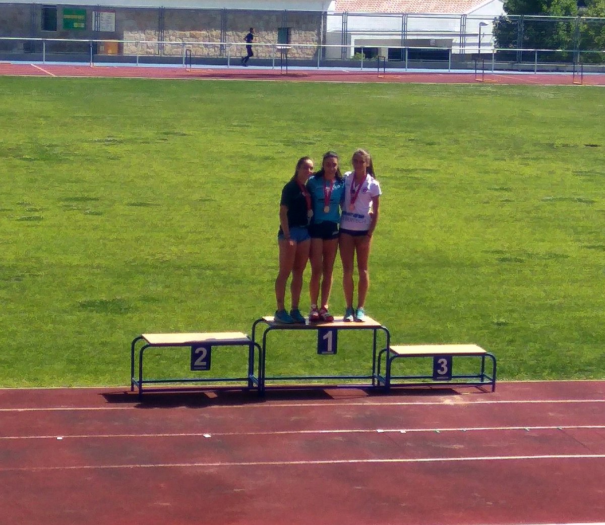Patricia bronce en salto de longitud en el Campeonato de Madrid Absoluto, siendo juvenil de primer año.