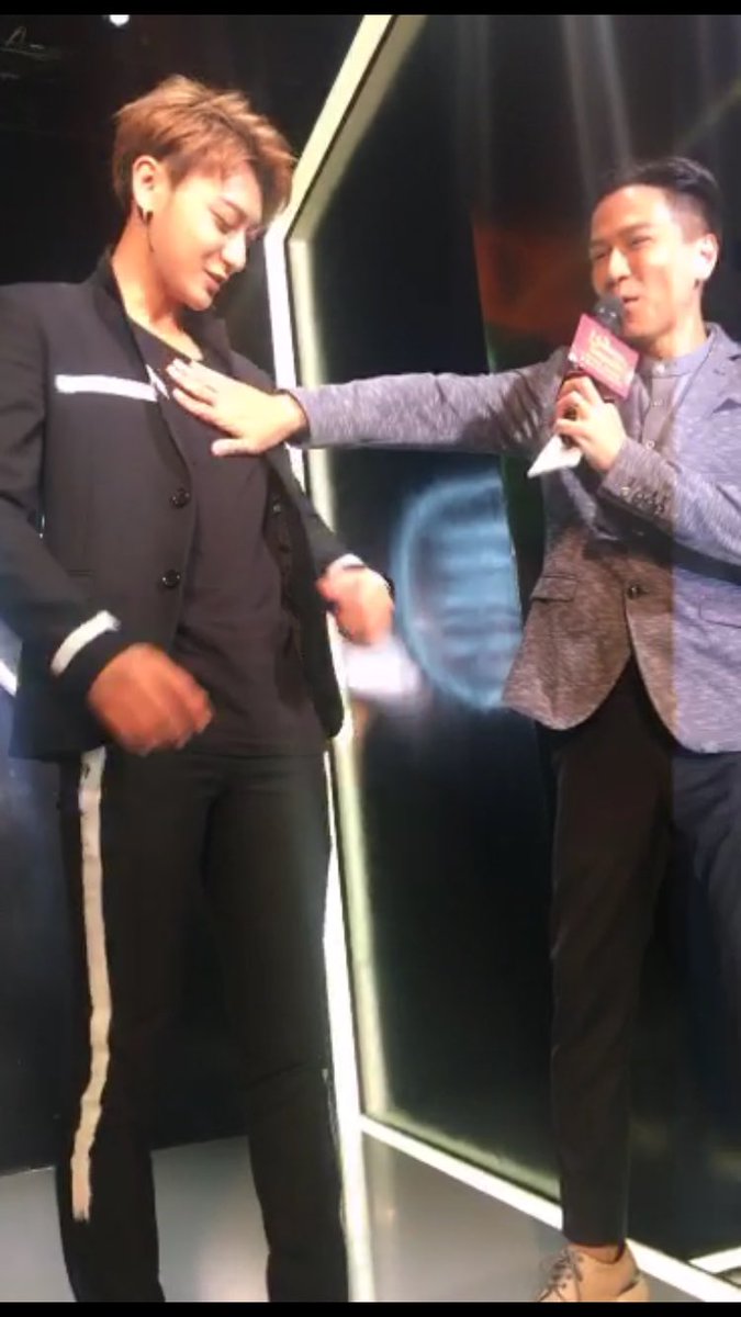 와례버맨 tweet media