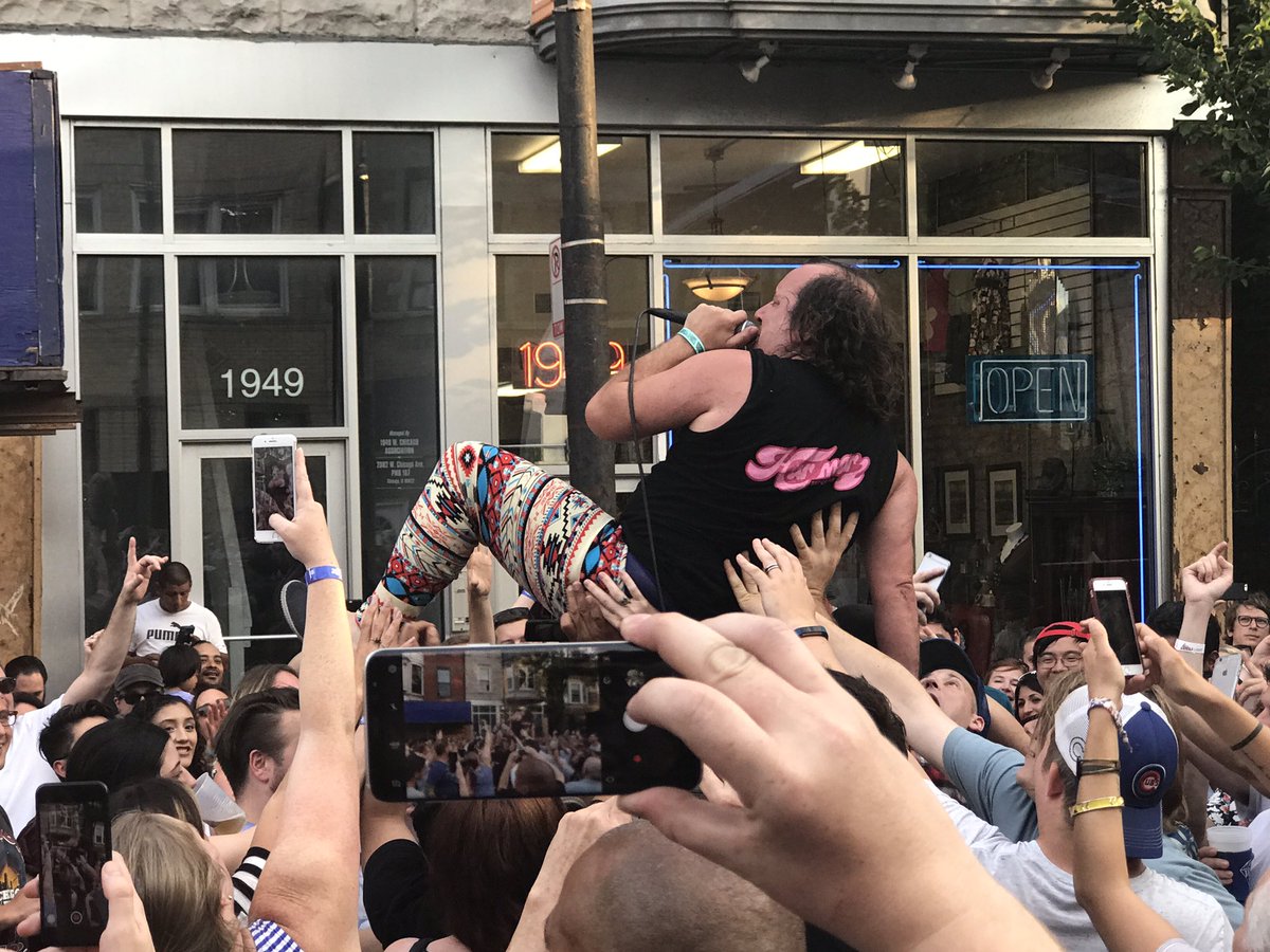 jbradchirps's tweet photo. Discovered @HarMarSuperstar at Eaux II, and loved every second again tonight.  Fantastic performance!!  See you in September! https://t.co/IiB0QhCFgr