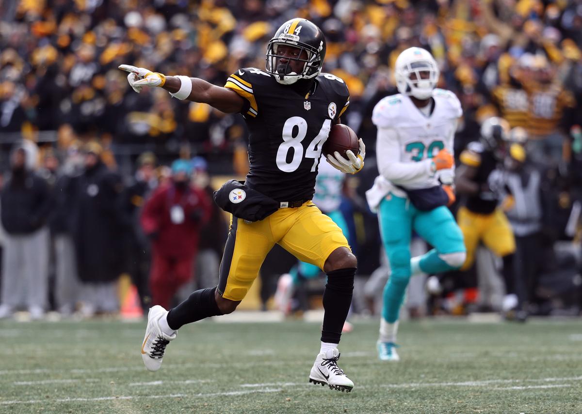 Happy Birthday to Antonio Brown who turns 29 today! 