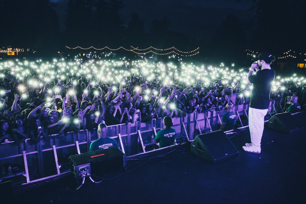 russdiemon's tweet image. SEATTLE WAS AMAZING. I ALWAYS WILL HAVE LOVE FOR YALL. I DID MY FIRST SHOW EVER IN TUMWATER IN 2014. LOVE TO THE FANS ALWAYS.