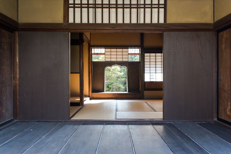 JapanTravel_Fr's tweet photo. Relaxez-vous en dégustant un savoureux matcha dans la ravissante maison de thé Matsu no Shitaya à #Kyoto https://t.co/wYxEionjyj https://t.co/FLyNKnrmWW