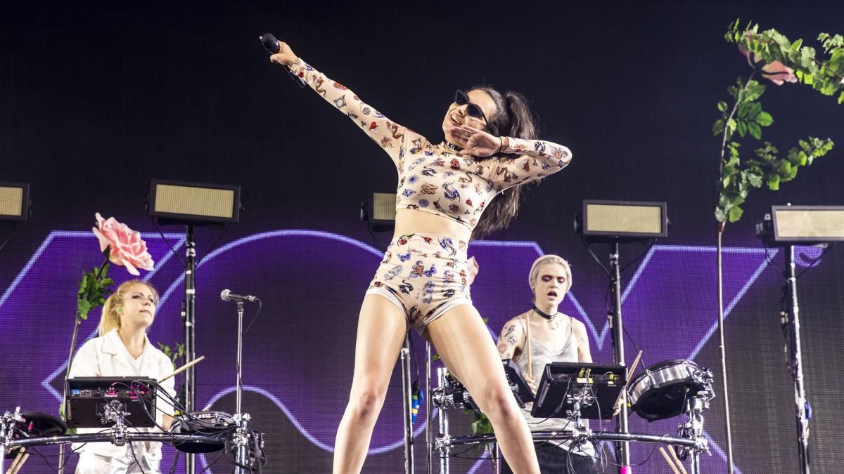 cuejayofficial's tweet photo. Charli XCX, #Bonobo and Frank Carter bring firepower to day three at Rock Werchter 2017 https://t.co/7dB23Lzf1v https://t.co/5bYR2kHpNy
