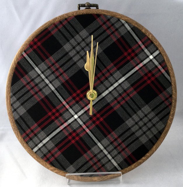#Tartan #clock #Scotland #Scottish