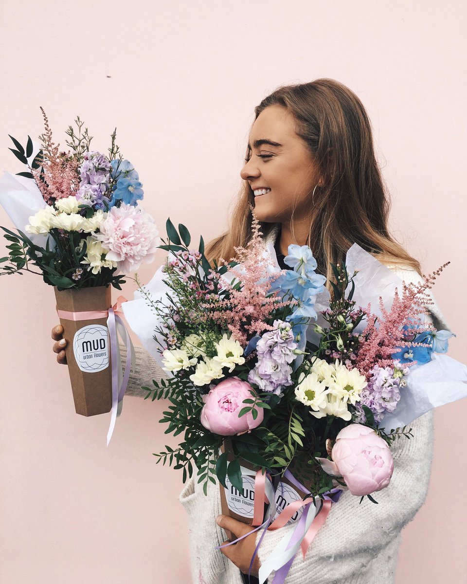 chloemilli's tweet photo. Crushing on our charity bouquets 💘 delivery tomorrow ft. rainbow pastel blooms. We're helping raise funds for @RainbowvalleyUK #everylittle https://t.co/dXQgqGOUXR