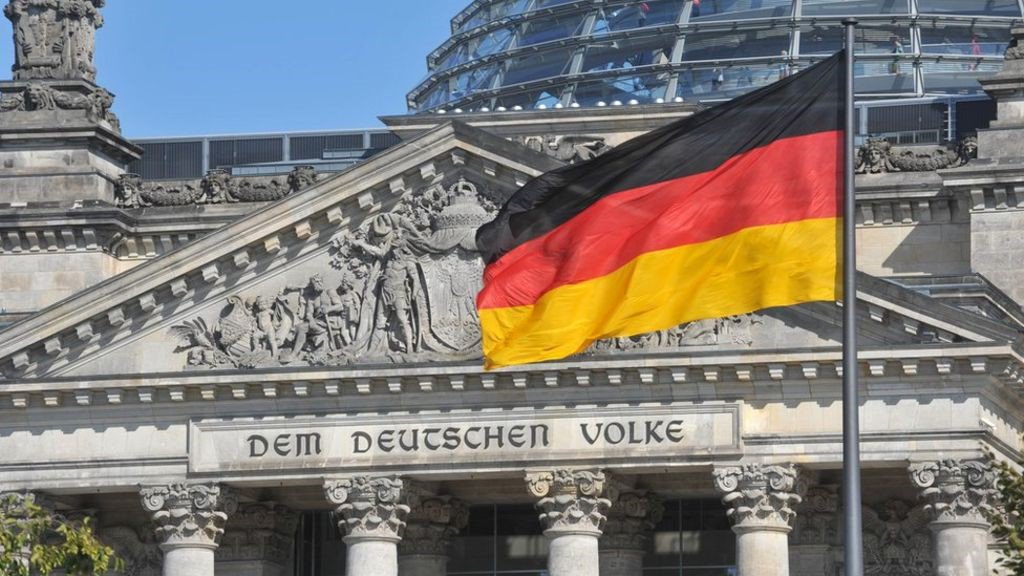 2ndPassportscom's tweet photo. German Investor Visa Program Review https://t.co/VPyK8nb8hi https://t.co/uZdbgi3awG