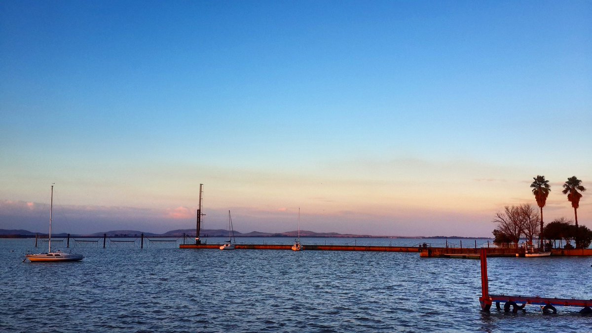 SLReflects's tweet image. #VaalDam #water #yachts