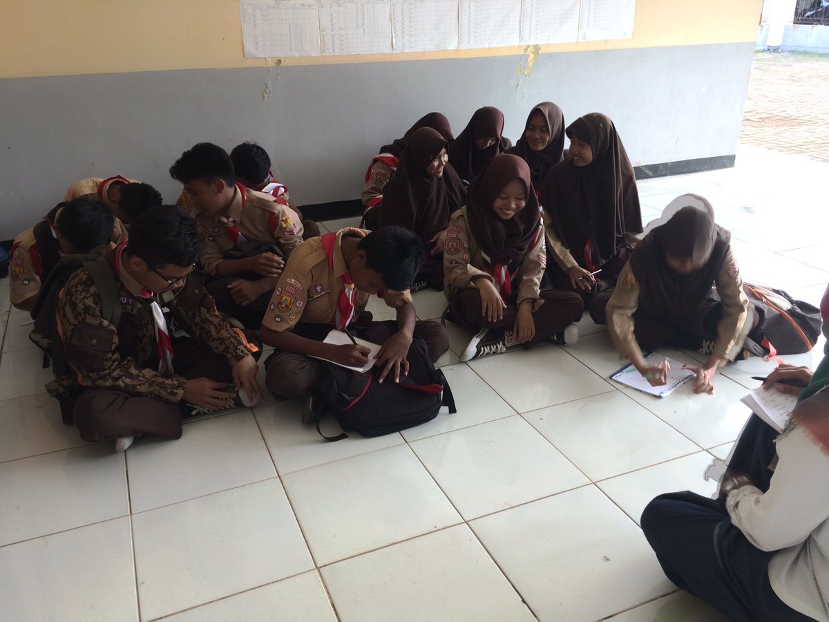 dkr_setu's tweet photo. Semangat latihan peserta jamda Jabar 2017 kontingen Kwarran setu Bekasi #jamdajabar2017 #jabarkahiji @PramukaJabar @Dkc_kabbekasi @kwarnas https://t.co/10RtrAZyHT