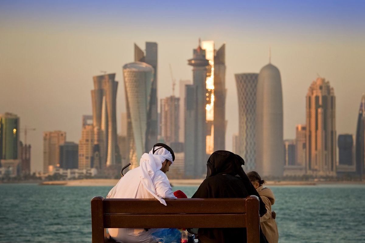 Оаэ сейчас обстановка. Катар арабы-катарцы. Дубай Катар Саудия. Доха Катар. Кувейт Доха Катар.
