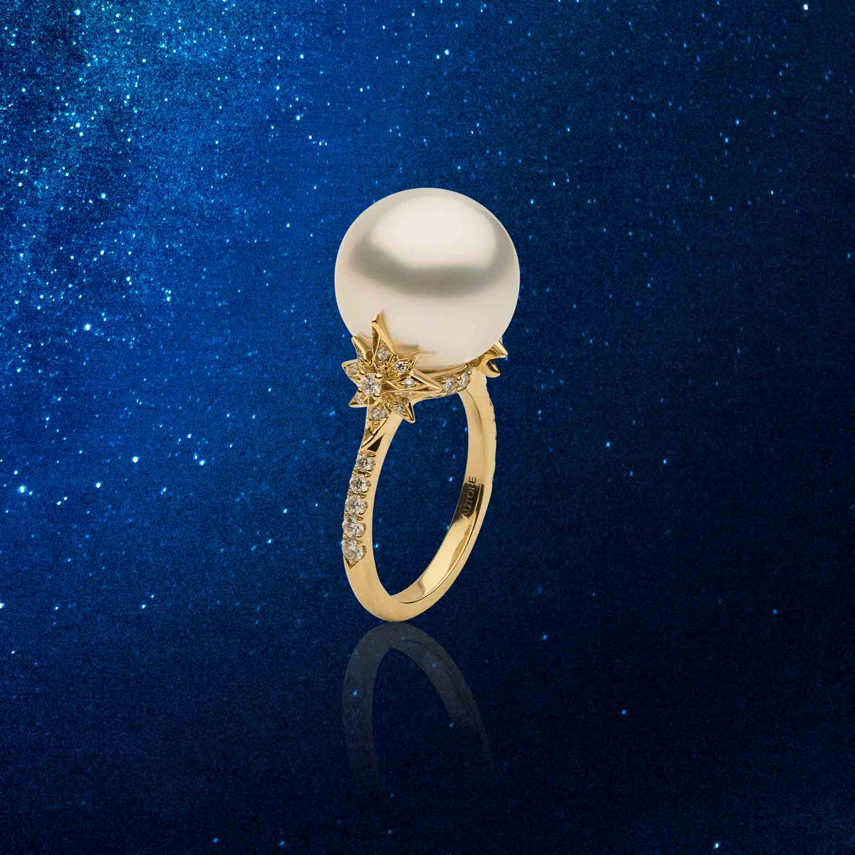 Autorepearls's tweet photo. NOVA RING | 18k Yellow Gold, Diamonds and a South Sea pearl | #autorepearls #everypearlisunique https://t.co/7Sqw25XjVG