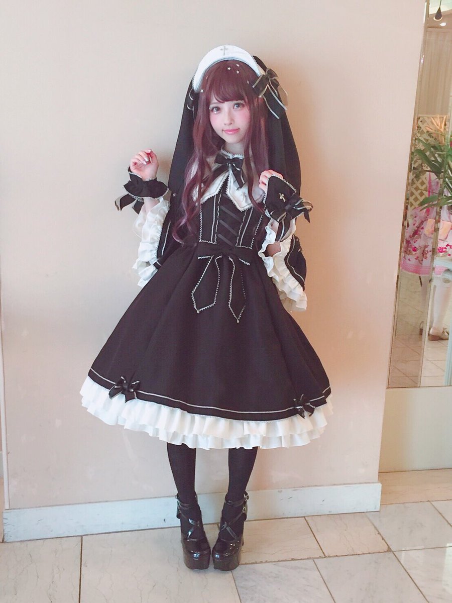 星名桜子 در توییتر 昨日はシスター風のワンピースを着用させていただきました めっちゃかわゆい メイクは双木さんにキラキラにしてもらいましたぁo W O Metamorphose 星名桜子 در توییتر 昨日はシスター風のワンピースを着用させていただきました めっちゃかわゆい メイクは双木さんにキラキラにしてもらいましたぁo W O Metamorphose