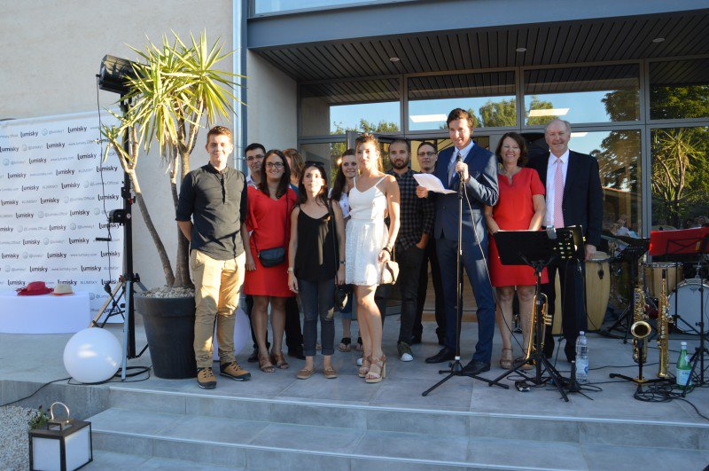 #PACA : Quelles sont les perspectives d'évolution du groupe #Batimex ? Analyse : goo.gl/74BL2N <a href="/LUMISKY1/">Lumisky</a> #export #entreprise