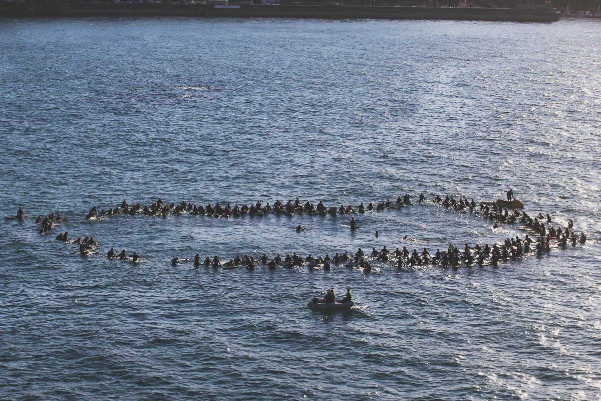 hoax1994's tweet photo. Last night Newquay paid it's respects to Jack O'Neill, a man who equipped surfers to do what they love all year round! 📷 .@annscottagesurf https://t.co/XrktFe8ind