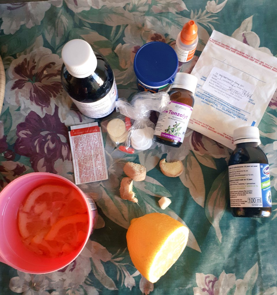 TruthOrPeace_'s tweet photo. Wen u got flu n hv tried everything GP, Dentist, Opthamologist, sangoma public n private hospital then decide to do it ur own way #MixAll https://t.co/zExEKV107B