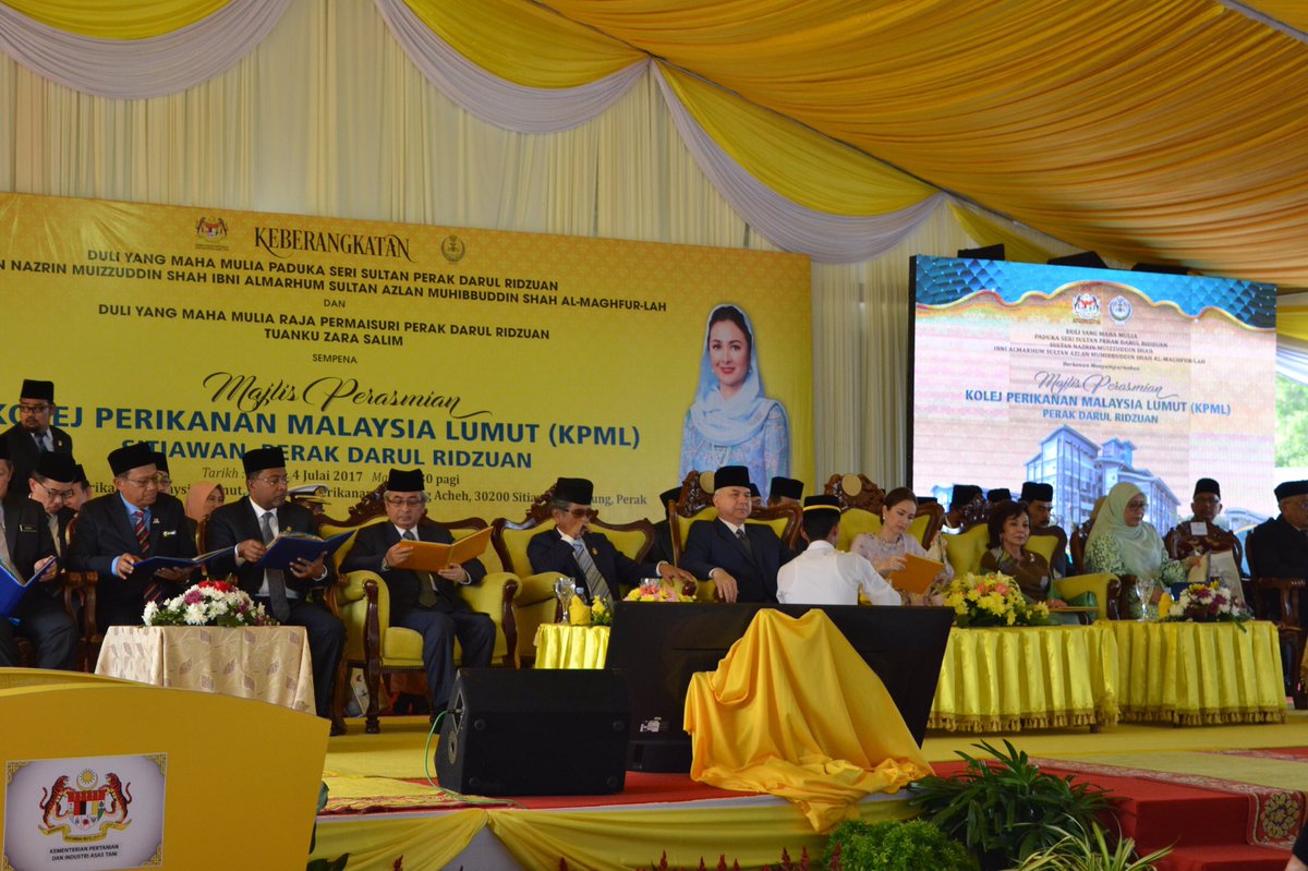 kolej perikanan malaysia lumut
