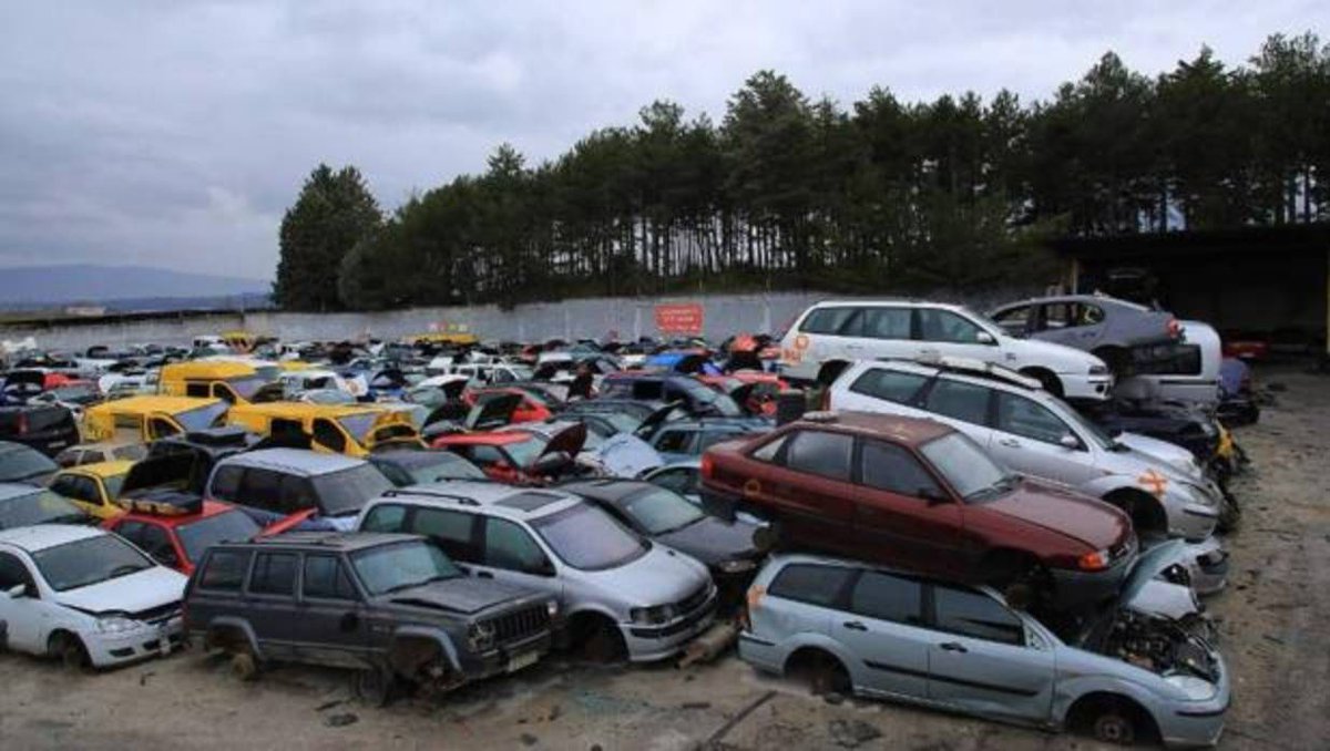 wwwfahercom's tweet photo. El 70% de las averías se producen en #coches de más de 10 años
Para evitar sorpresa utiliza #Faher en tu motor! https://t.co/uozt4mP7jK https://t.co/Fkxv7RyxIi