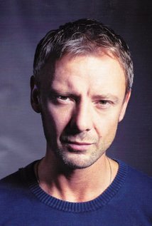 Happy Birthday John Simm, you\re a great actor. have a good day  