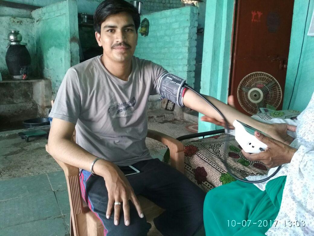 CollectrBarwani's tweet photo. .@CMMadhyaPradesh #SardarSarovar #R&R #GreenCommando #health checkup @distBarwani https://t.co/DY0rSpPbNY