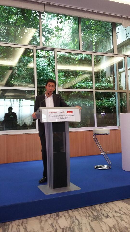 othmannasrou's tweet photo. Heureux de lancer à la Région @iledefrance une initiative qui me tenait à coeur : les rencontres numériques du tourisme ! cc @fredvalletoux https://t.co/a4gi6lkzg7