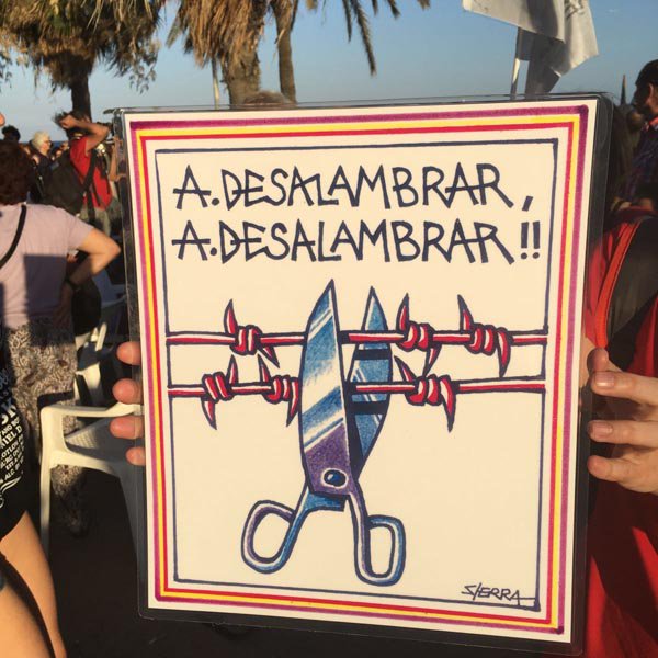 ASTEKARI DIGITALA: <a href="/ArabaOee/">OEE Araba</a> nos habla sobre la Caravana <a href="/MugakZabalduz/">Mugak Zabalduz</a> a Melilla. @caravanagrecia #MugakZabalduz astekaridigitala.net/La_Caravana_Ab… …