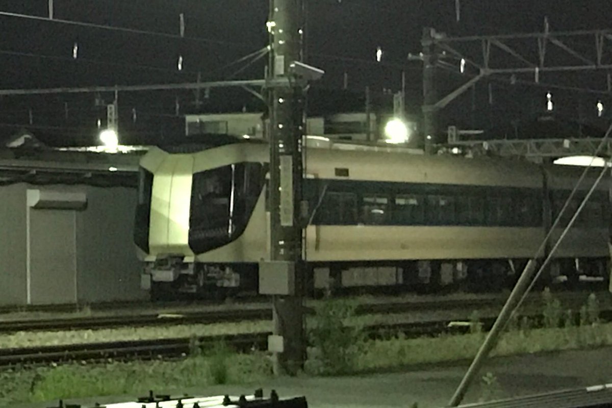 Rail_Channel's tweet photo. @Windystreet1819 どうもです。6/21の当該はこれだったんですね・・・。撮ったのよく見たら上り側のスカートが無いですね #500系 #505F #リバティ https://t.co/KlW0pOq9nO