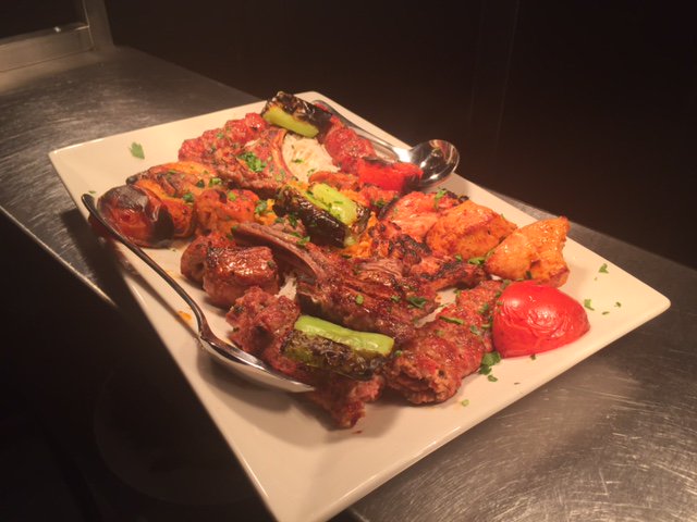 turquoisekitche's tweet photo. Treat yourself this evening to our sharing platter, perfect for 2-3 people depending on how hungry you are! #MixedGrill #TurkishGrill https://t.co/r6SlQ4AywM