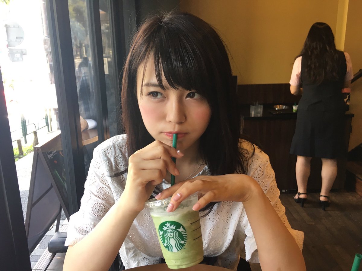 oO_217's tweet photo. 青学のミスコンでてるNo.4の井口綾子さん勝組すぎる😫💖💖 https://t.co/YA7bUVgS3T