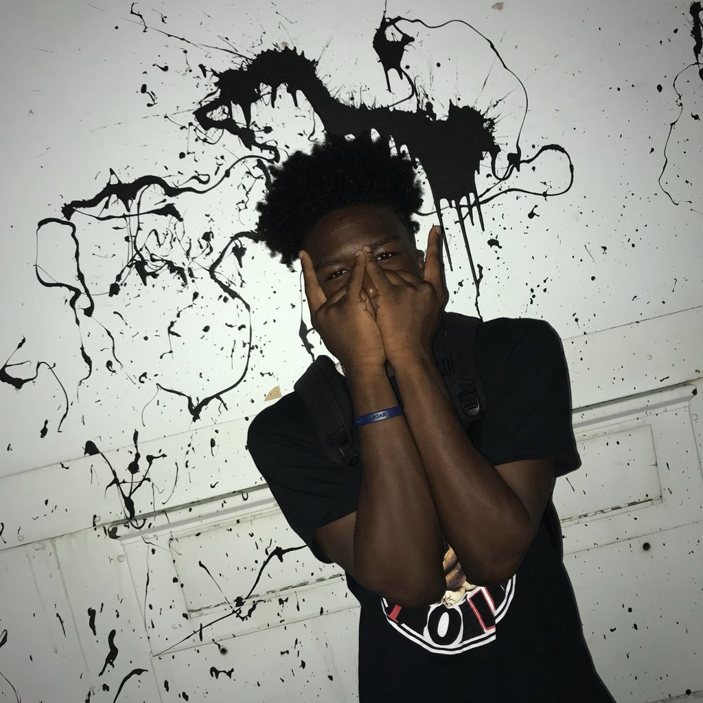 Shawn Lock 🌐 (nike_buzz) Twitter