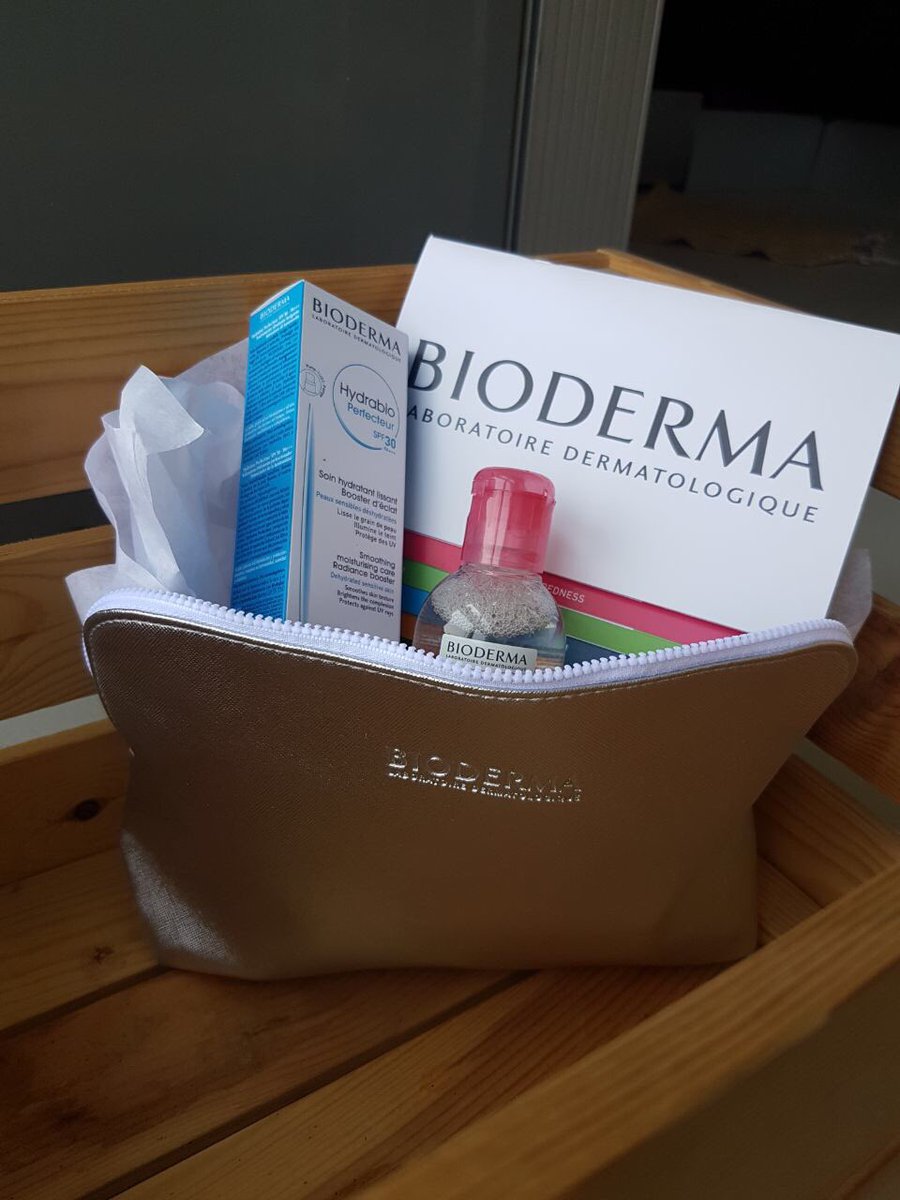 RekindleDxb's tweet photo. Make sure to come to the next #rekindle event because look at these wonderful #bioderma goodies you can receive! #bethespark @BiodermaLabUK https://t.co/UWNmlvBDWb