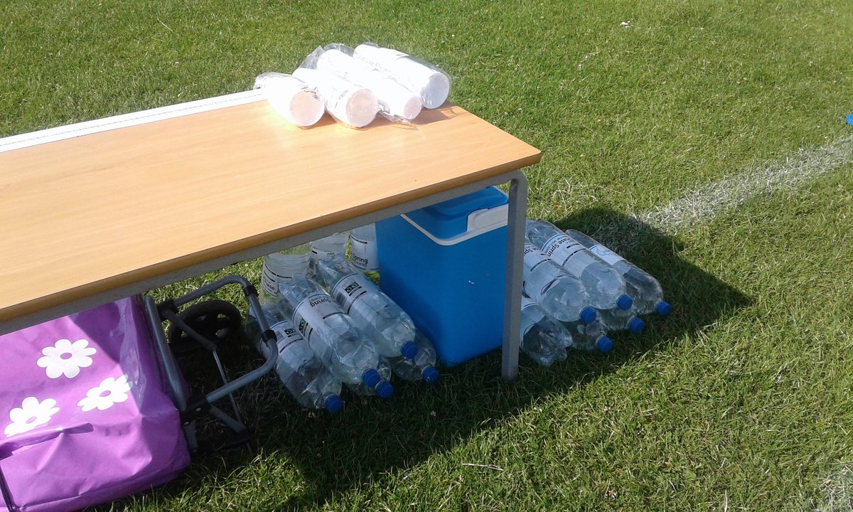 Asdagrimsby's tweet photo. #asdaactive #sportsday @OrmistonAcads Foundation had a brilliant time. Well done everyone at South Parade. @AsdaFoundation gave refreshments https://t.co/QBBtKrVeVm