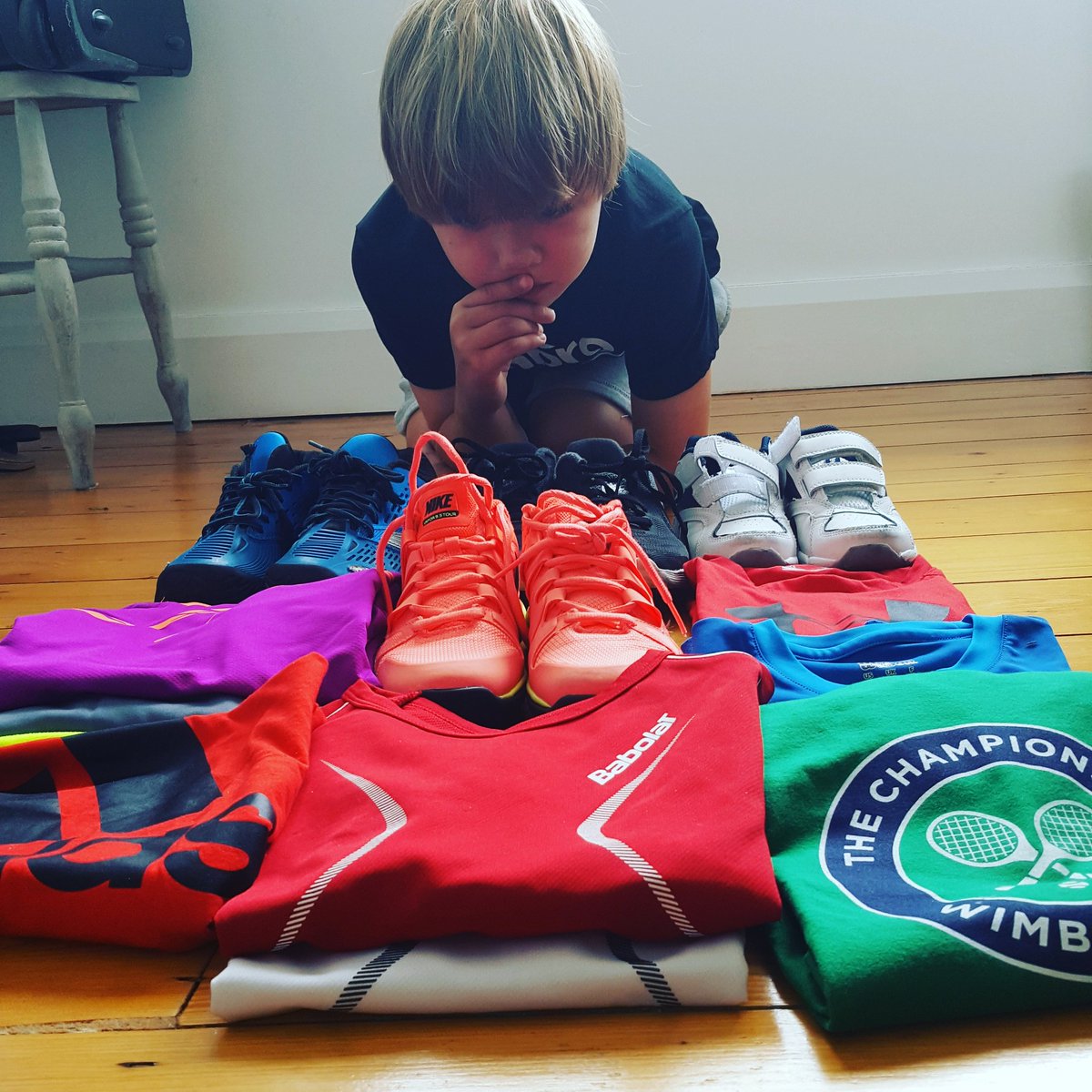 felixreaburke's tweet photo. #tenniscamp starts today need to look the part what will I wear #nike #addias #babalot #wilson #underarmour #Wimbledon #reebok #believe https://t.co/Oxoz8DMYwe