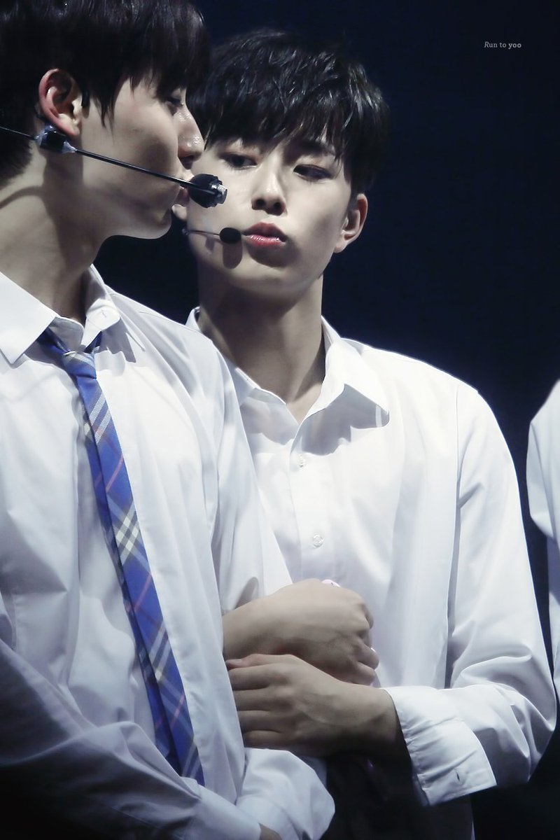 wanna one pics on Twitter: "[HQ Pict] Yoo Seonho x Hwang Minhyun #WANNAONE  #YooSeonho #HwangMinhyun #SEONHO #Minhyun #PRODUCE101  https://t.co/FBGIiSpuPn"