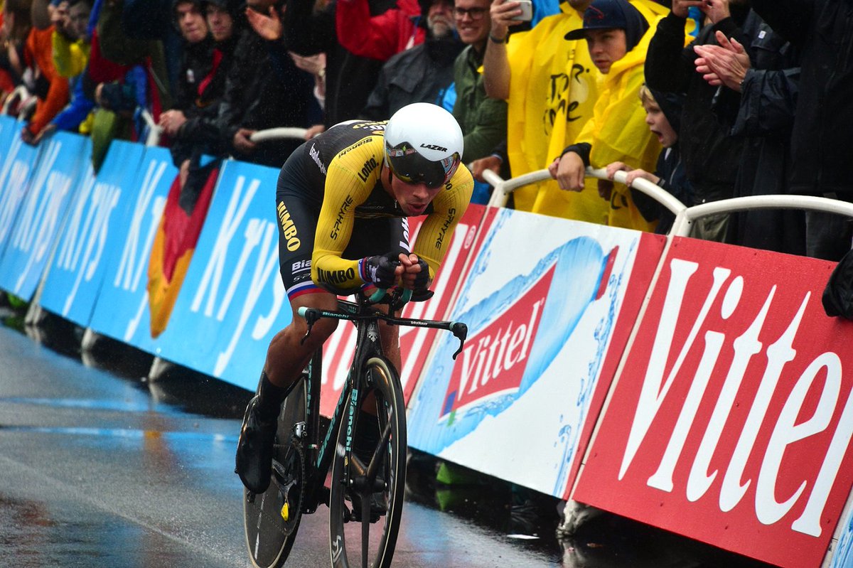 PrixAntargaz's tweet photo. RT pour donner ton vote à @rogla pour le titre de Meilleur Combatif de la 1ere semaine ! 💪🏆 #PrixAntargaz https://t.co/00PYxddUqB