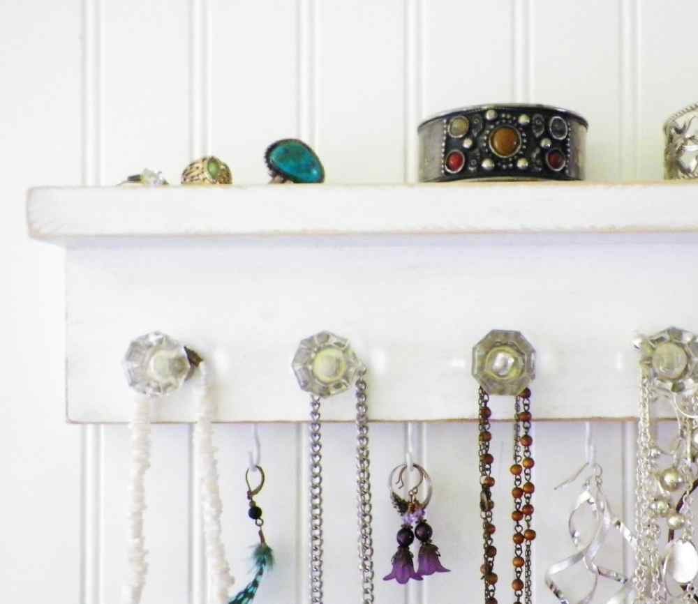 ruralgals's tweet photo. White Shabby Chic Jewelry Shelf with Rhinestone Knobs..Distres… https://t.co/hvQ06OzXiT #decorativeknobs #GiftForMom https://t.co/RS3m8acUCK