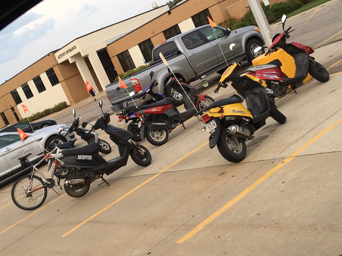 rhinodaddy's tweet image. Union version of our Harley gang meaning ready to ROLL with another early workout!  No excuses.  #6left