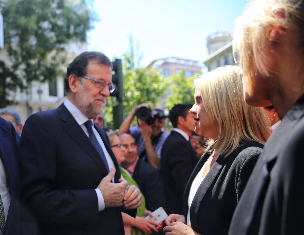 marianorajoy tweet picture