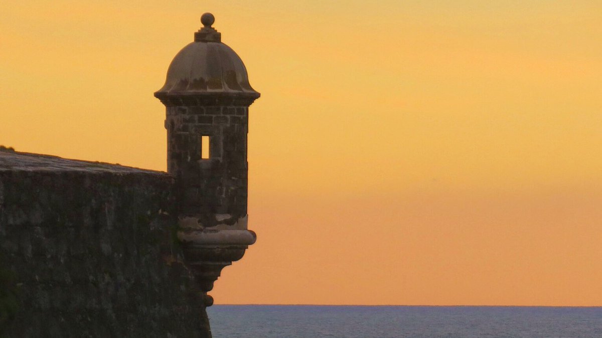 TimAlwaysTravel's tweet photo. I love touring #forts and El Morro in San Juan, #PuertoRico 🇵🇷 is one of the best. What a view! #travelwows #tripcountdown 40 days to go! https://t.co/eRZ8CxNNP1
