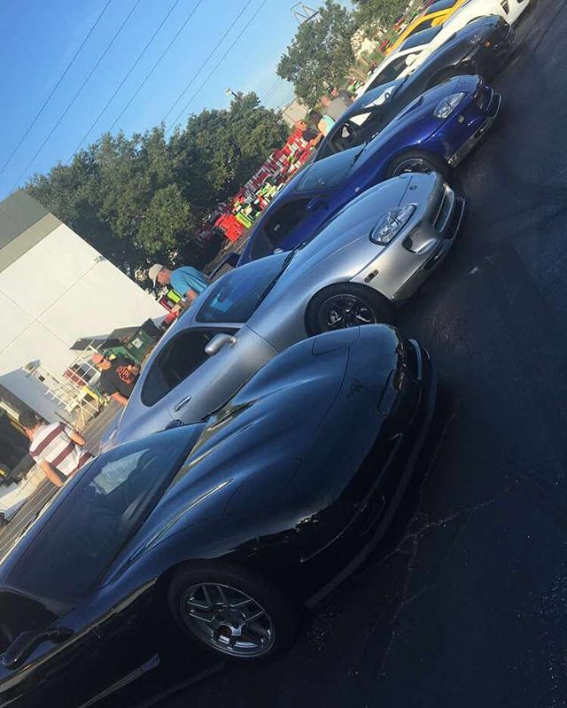 _EFILive_'s tweet photo. Cars and coffee this morning #streetcar #weldracing #efilive #borgwarner #supra #corvette #ls1 #lsnation #lsxpower #lsxforce  📷: @spencergia https://t.co/kIPN1Vsdyz