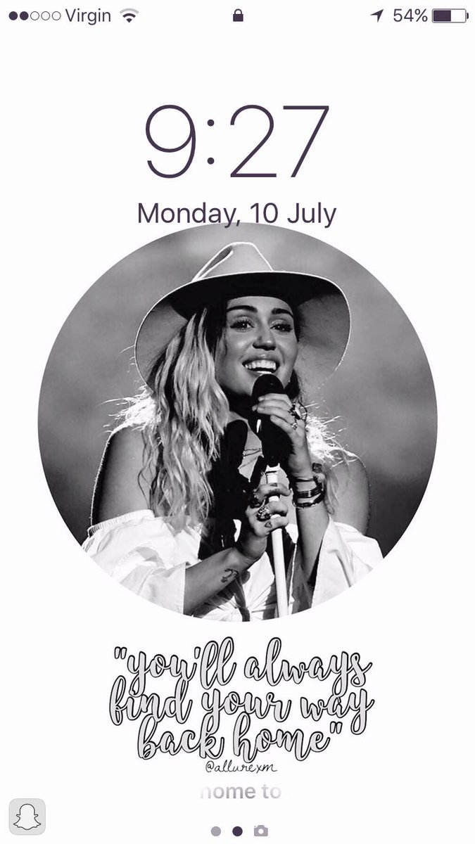 allurexm's tweet photo. 💅🏽 Miley Cyrus lockscreens 💅🏽 RT IF YOU WANT ME TO DM THEM TOO YOU! please dm me requests! Xx - m #MileyCyrus #LockScreen #tbt https://t.co/dqkuPz6qae